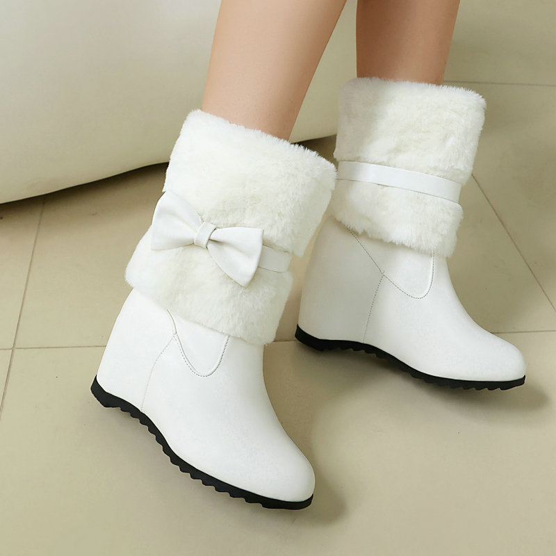 Stivali Invernali da Donna Ner - Snow Boot Fur Lined recensione e prezzo