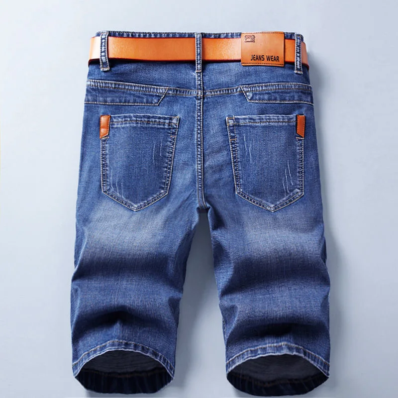 Pantaloncini di jeans da uomo  - Levis Jeans 501 recensione e prezzo